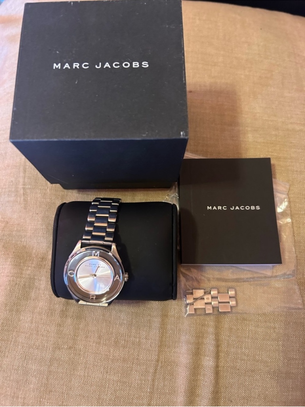 Marc Jacobs Silver Watch - Picture 2 of 3
